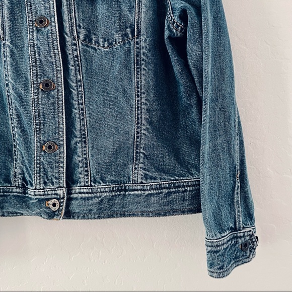 L.L. Bean Petite Women’s Denim Jacket Sz Medium Petite - Picture 5 of 8